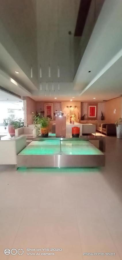 The Tivoli Hotel Bangkok Buitenkant foto