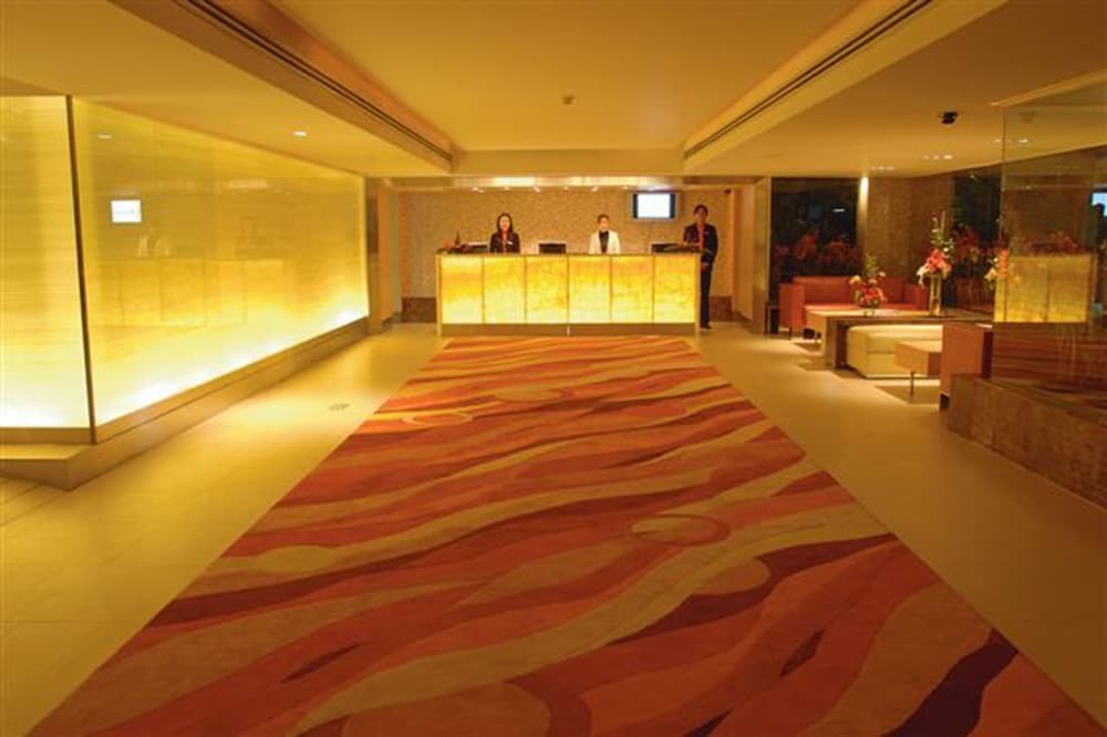 The Tivoli Hotel Bangkok Buitenkant foto